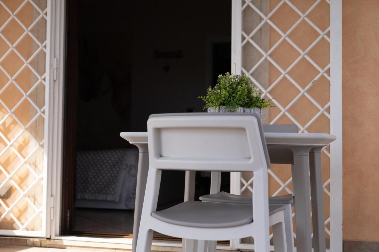 Emotions Bed & Breakfast ฟิวมิชีโน ภายนอก รูปภาพ