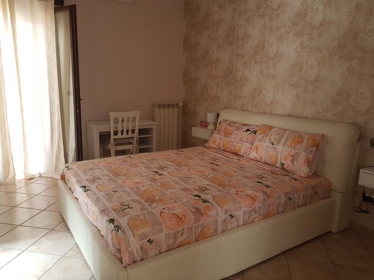 Emotions Bed & Breakfast ฟิวมิชีโน ภายนอก รูปภาพ